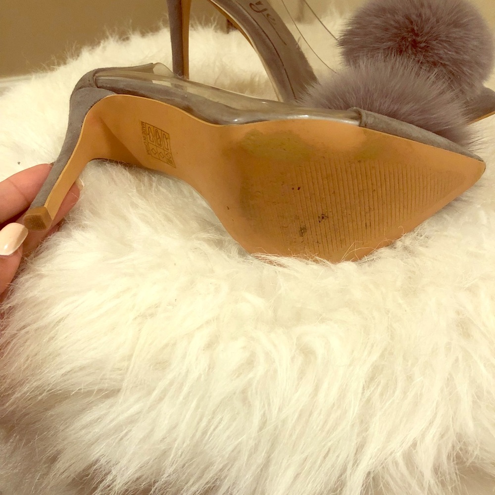 Fur pumps!